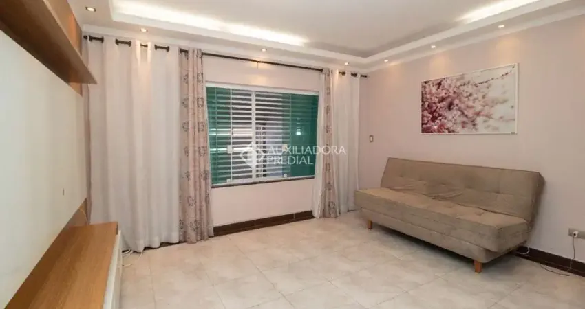 Casa em condomínio fechado com 3 quartos para alugar na Rua Roque Silva, 17, Santa Terezinha, São Bernardo do Campo