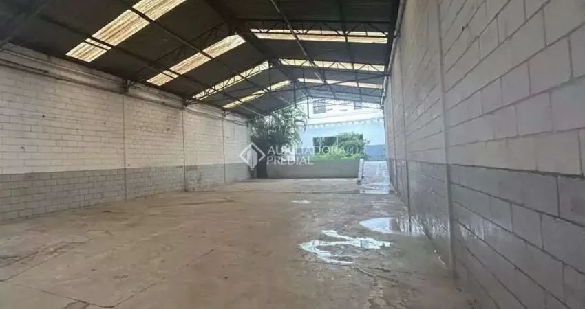 Barracão / Galpão / Depósito para alugar na Rua das Figueiras, 1332, Campestre, Santo André