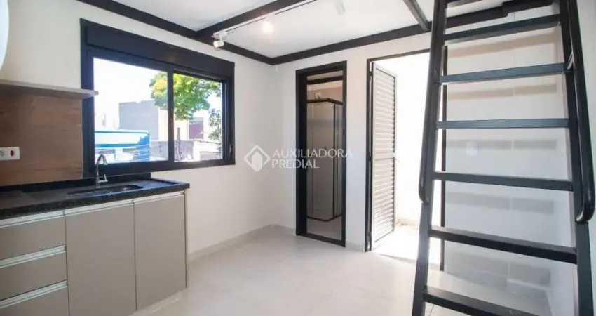 Kitnet / Stúdio para alugar na Rua Nuporanga, 68, Bangú, Santo André