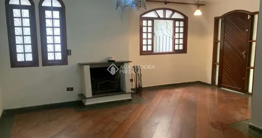 Casa em condomínio fechado com 4 quartos para alugar na Abel Minhotti Barbosa, 51, Anchieta, São Bernardo do Campo