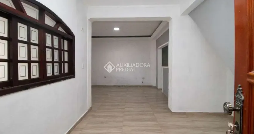 Casa em condomínio fechado com 3 quartos para alugar na Rua Olímpia, 792, Vila Camilópolis, Santo André