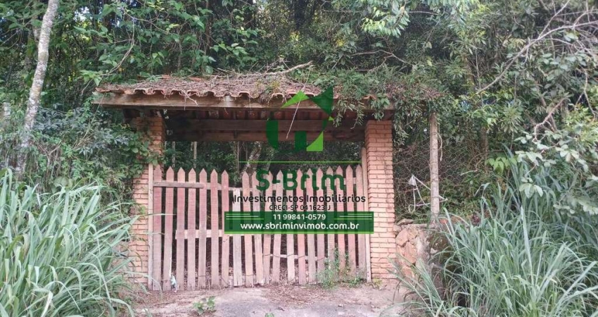 Terreno no bairro Jardim Paraíso, em Terra Preta – Mairiporã/SP.