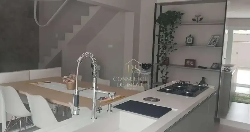 Casa com 3 dormitórios à venda por R$ 850.000 - Jardim Vitória - Suzano/SP