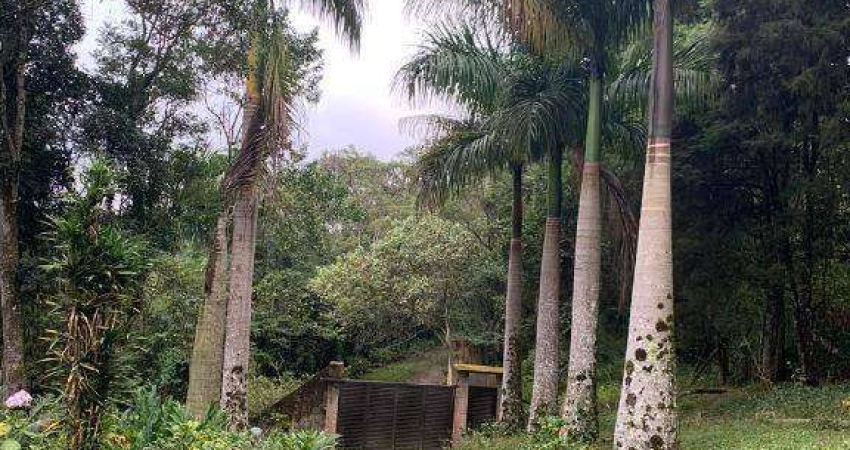 Chácara com 4 dormitórios à venda, 6500 m² por R$ 895.000,00 - Rio Grande - São Bernardo do Campo/SP