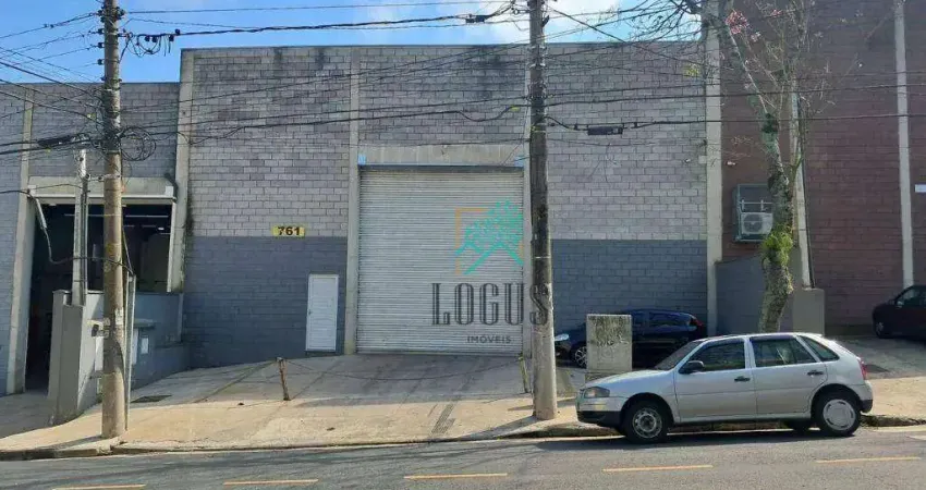 Galpão para alugar, 695 m² por R$ 25.500,00/mês - Vila Lucinda - Santo André/SP