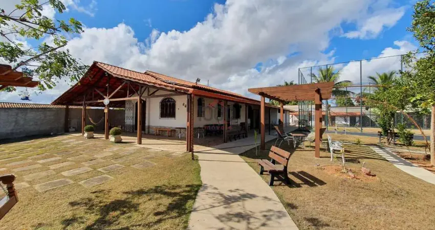 Chácara / sítio com 3 quartos à venda na Rua Renê Deotti, Shangri-lá, Goianá