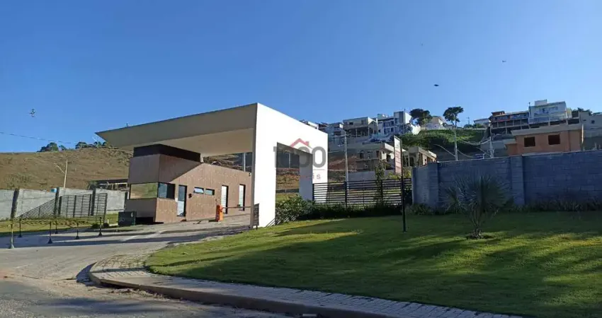 Terreno em condomínio fechado à venda na Rua Vereador Wilson Sales Portilho, Marilândia, Juiz de Fora