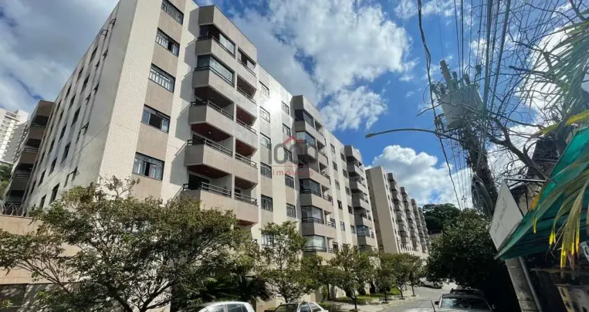 Granbery, elevador, 3 quartos, suíte, varanda, 2 vagas de garagem.