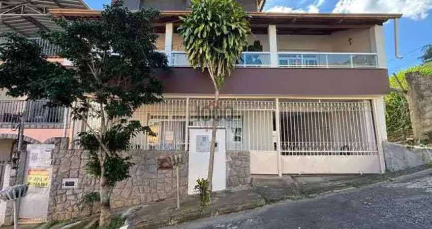 Casa com 3 quartos à venda na Rua Luiz Carlos, Santo Antônio, Juiz de Fora