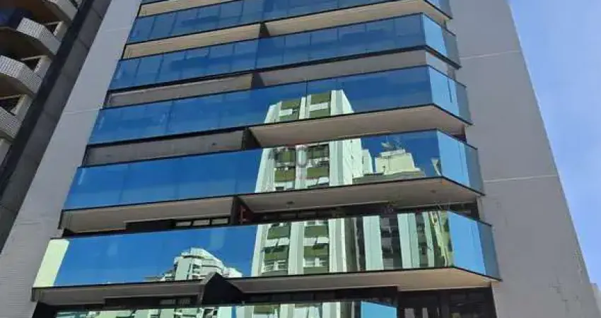 Apartamento com 4 quartos à venda na Rua Santo Antônio, Centro, Juiz de Fora