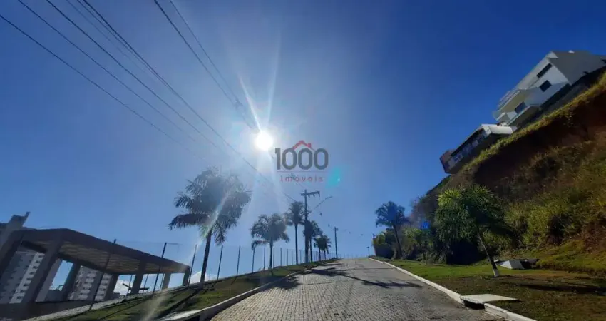Terreno em condomínio fechado à venda na Rua José Victório Castegliani, São Pedro, Juiz de Fora