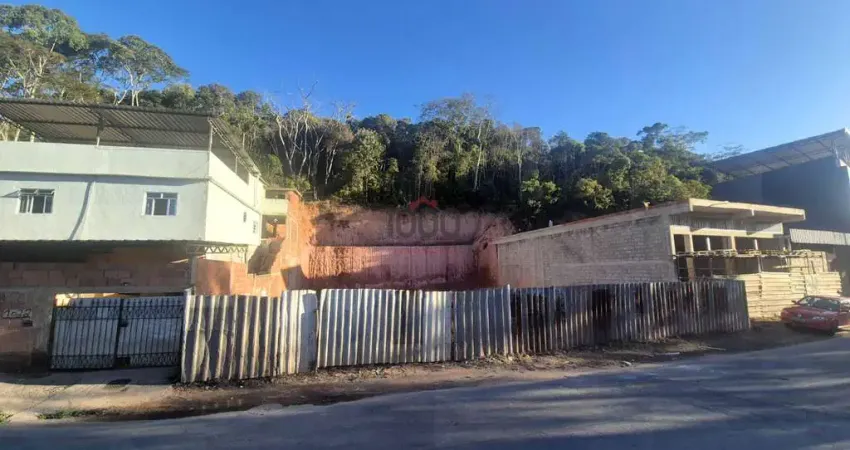 Terreno à venda na Rua Diomar Monteiro, Grama, Juiz de Fora