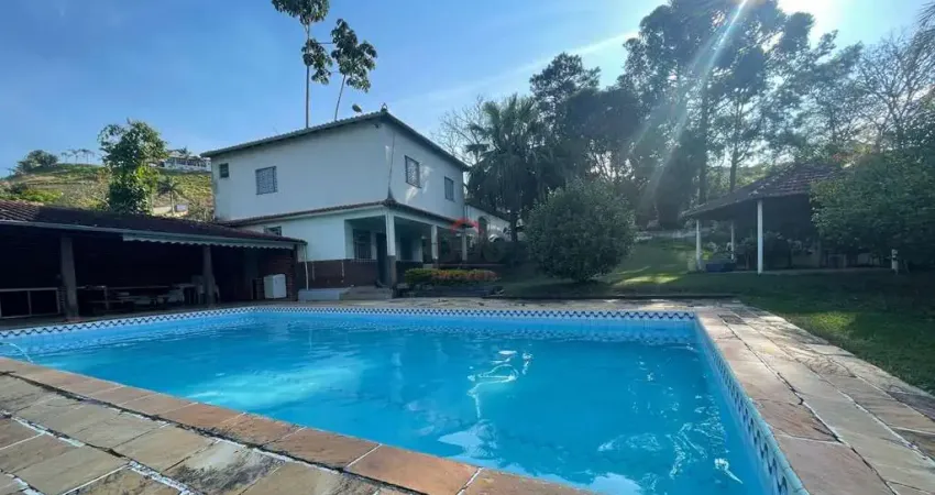 Chácara / sítio com 4 quartos para alugar na Rua Verde Vale, Recanto dos Lagos, Juiz de Fora