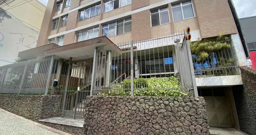 Apartamento com 3 quartos para alugar na Rua Marechal Deodoro, Centro, Juiz de Fora