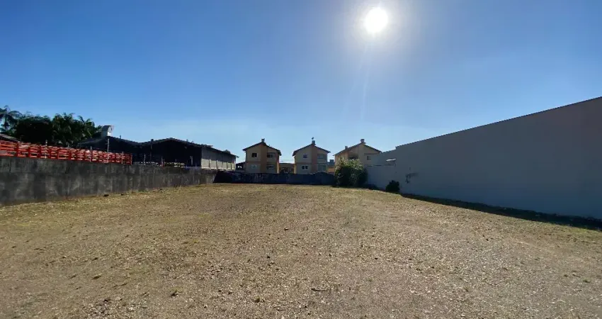 Lote/Terreno para aluguel tem 1927 metros quadrados em Aventureiro - Joinville - SC