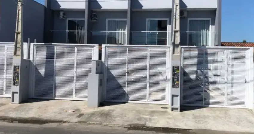 Casa com 2 quartos para alugar na Rua Padre Valente Simeoni, 424, Aventureiro, Joinville