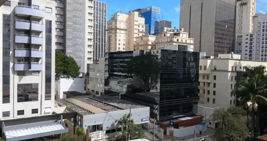 Apartamento na Bela Vista com 2 Suítes, 2 vagas de garagem