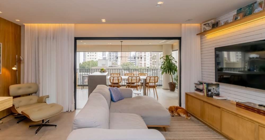 Apartamento com 4 Dormitórios, 3 Suítes, 2 vagas, Perdizes, São Paulo
