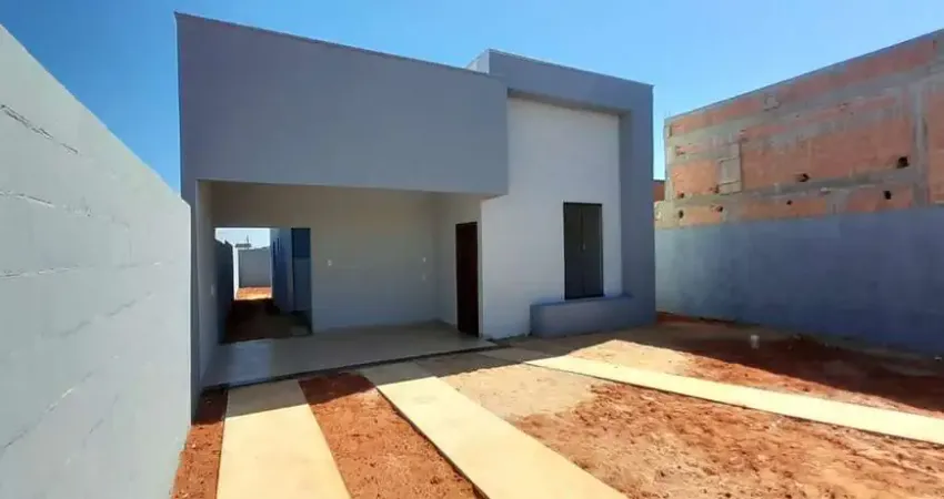 Casa com 3 quartos à venda na Rua JB17, 1, Setor Residencial Norte, Sinop