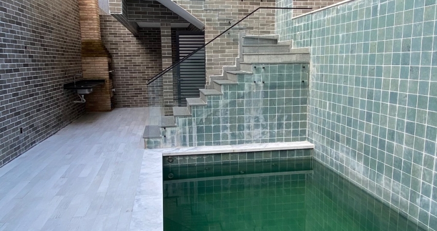 Sobreposta com piscina 236m², Embaré em Santos