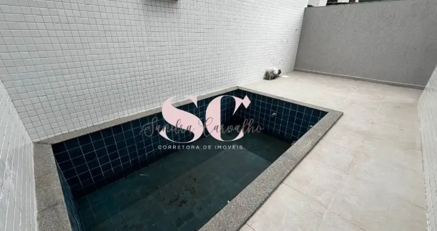 Casa Sobreposta Térrea com Piscina – 3 Suítes e Ótima Localização na Aparecida, Santos