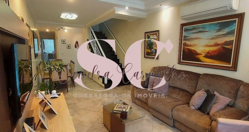 Sobrado Triplex à venda no Embaré – Conforto, espaço e lazer completo!