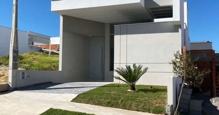 Casa com 3 dormitórios à venda, 119 m² por R$ 760.000,00 - Horto Florestal Villagio - Sorocaba/SP