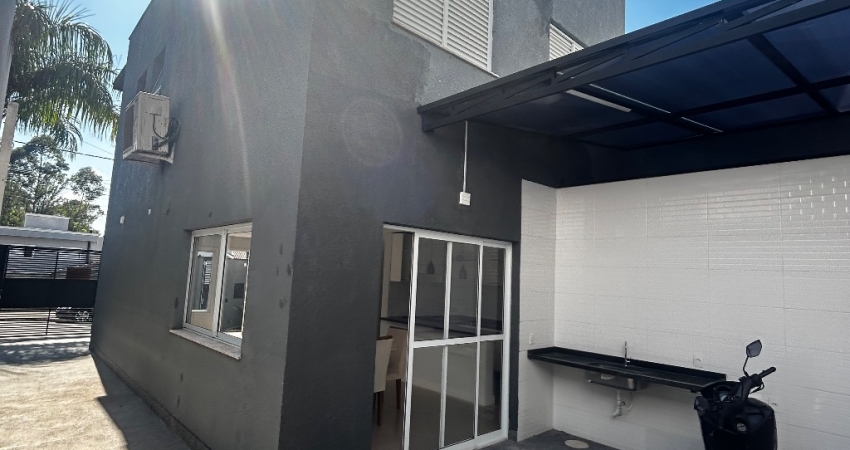 Casa com 3 quartos para alugar na Avenida das Palmeiras, Portais (Polvilho), Cajamar