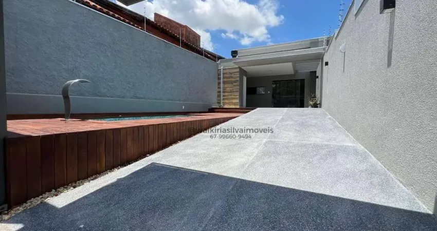 Casa com 3 quartos à venda na Rua Elias Orro, Universitário, Campo Grande