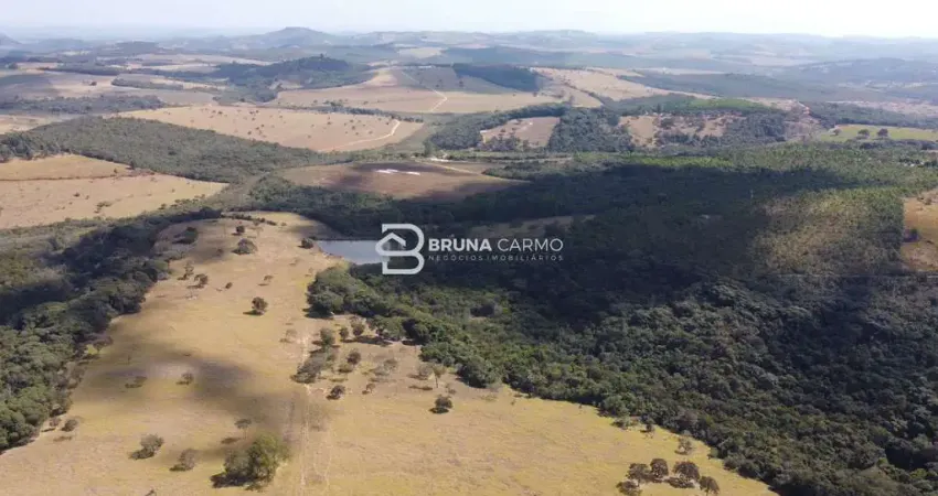 21 chácaras disponíveis com águas nos fundos em Itaguara.