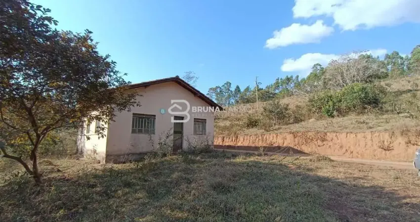 Chácara / sítio com 3 quartos à venda na Pedras, s n, Pedras, Itatiaiuçu
