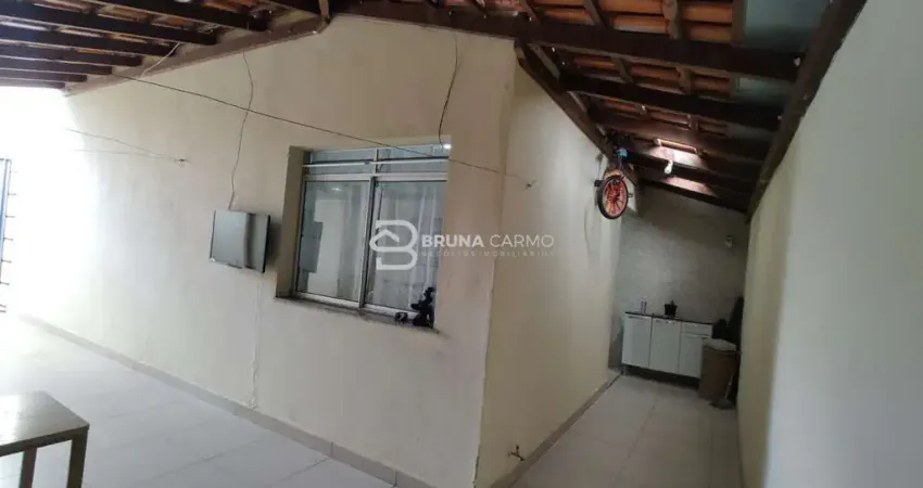 Casa com 2 quartos à venda no Murilo Augusto Gonçalves, Itaúna 