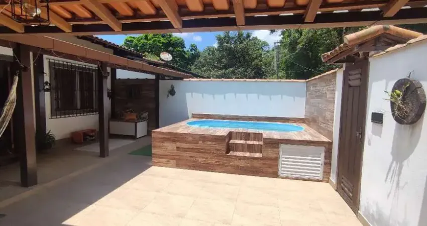 Encantadora Casa com 3 Dormitórios em Albuquerque - Oportunidade Imperdível por R$ 510.000