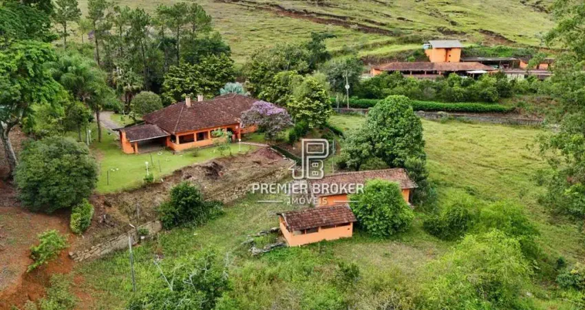 Fazenda à venda, 1640000 m² por R$ 4.500.000,00 - Vila do Pião - Sapucaia/RJ