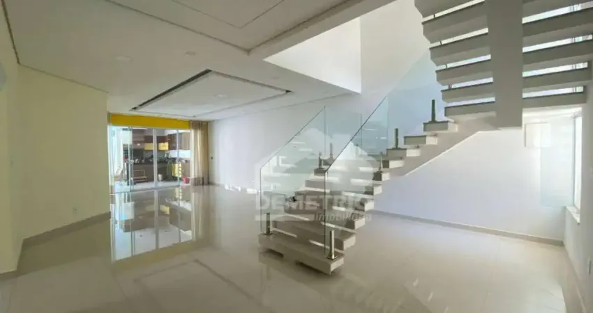 Casa com 3 quartos à venda na Rua Hugo Soares Fagundes, Residencial Alberto Byington, Guaratinguetá