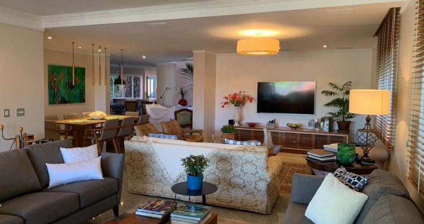 Casa com 4 quartos à venda, 595 m² por R$ 4.515.000 - Camboinhas - Niterói/RJ
