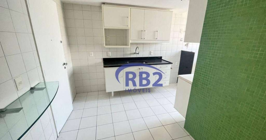 Apartamento amplo de 2 quartos com a vista totalmente livre e vaga de garagem em Icaraí