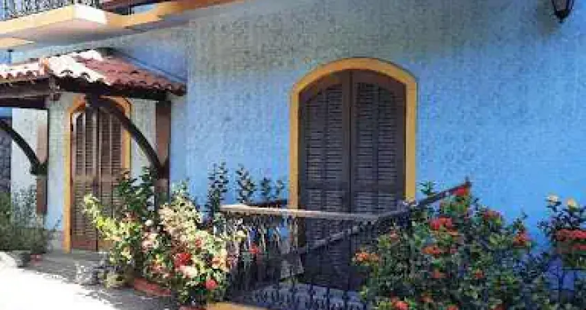 Casa em São Franciso com 4 quartos sendo 3 suítes
