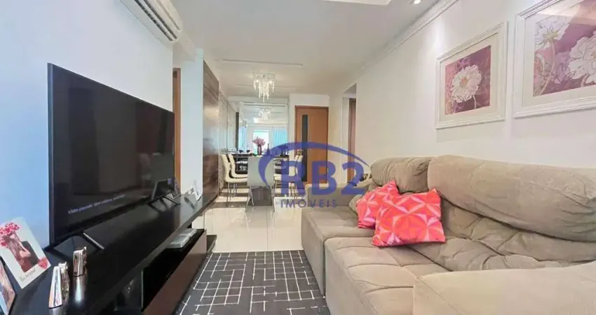 Apartamento com fina decoração de 2 quartos com suíte e vaga em prédio com lazer completo