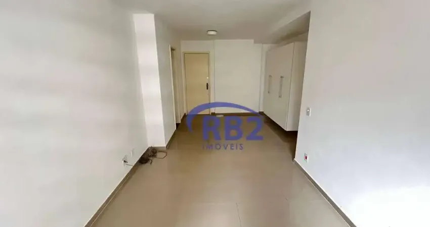 Apartamento reformado de 2 quartos  com vaga em Icaraí