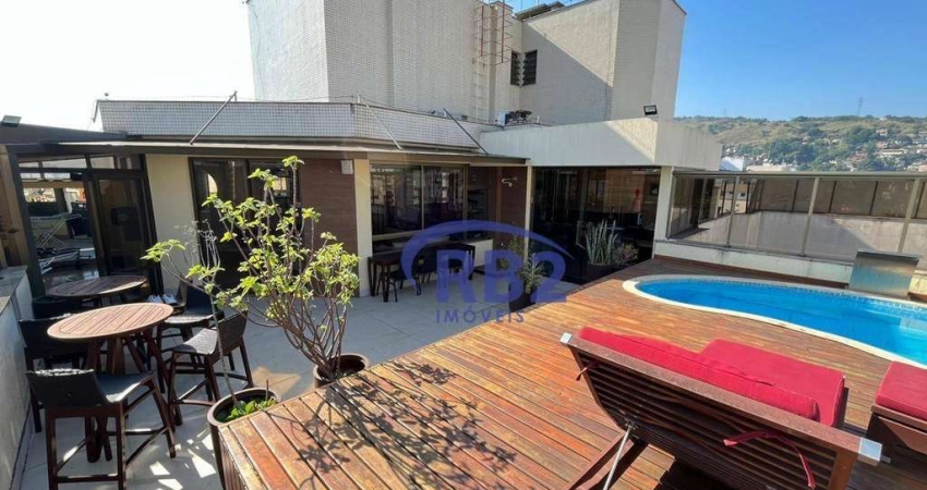 Cobertura duplex com 4 quartos sendo 2 suítes e 3 vagas