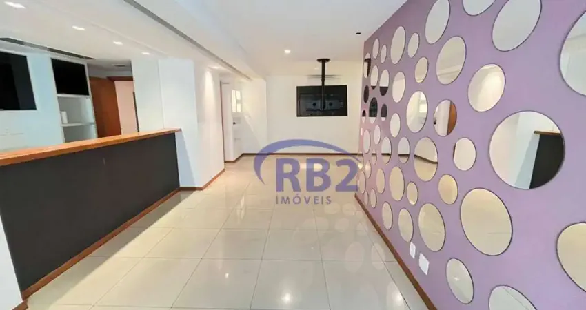 Apartamento com 3 suítes e 2 vagas de garagem com incidência do sol da manhã na Rua Ministro Otávio Kelly em Icaraí por R$1.550.000,00