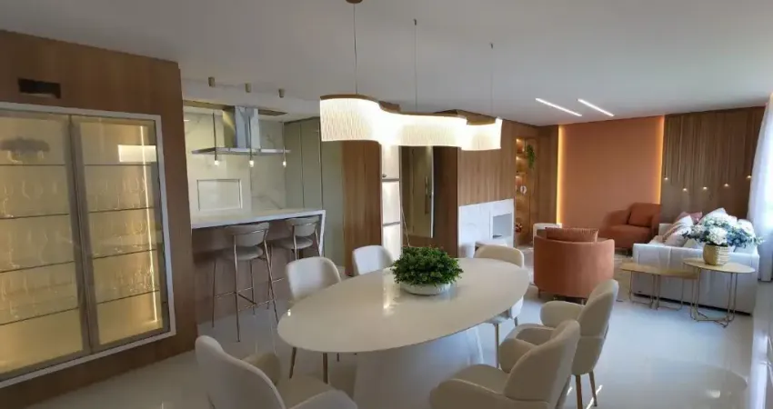 Apartamento com 3 quartos à venda em Petrópolis