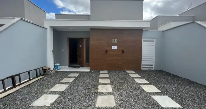 Casa 2/4 suite e closet no Condominio American House