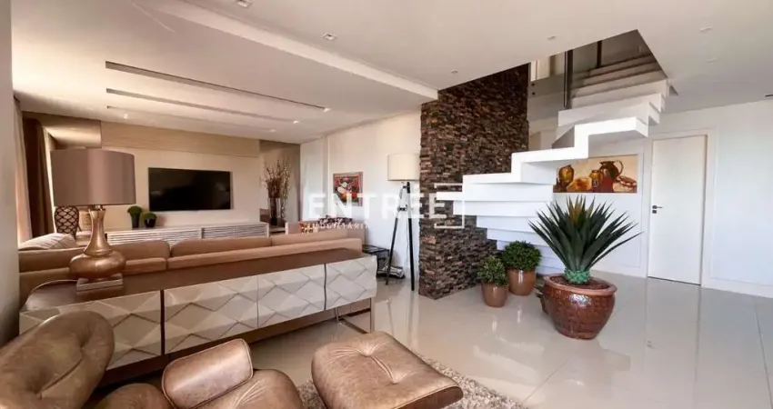 Cobertura Duplex 3 Suítes e 3 Vagas com HB - Centro