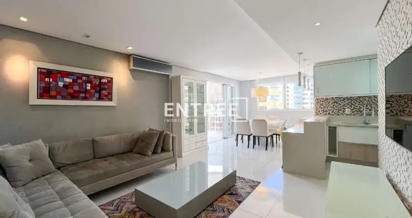 Apartamento 3 Quartos (sendo 1 Suíte e 2 Demi) e 3 Vagas - Centro
