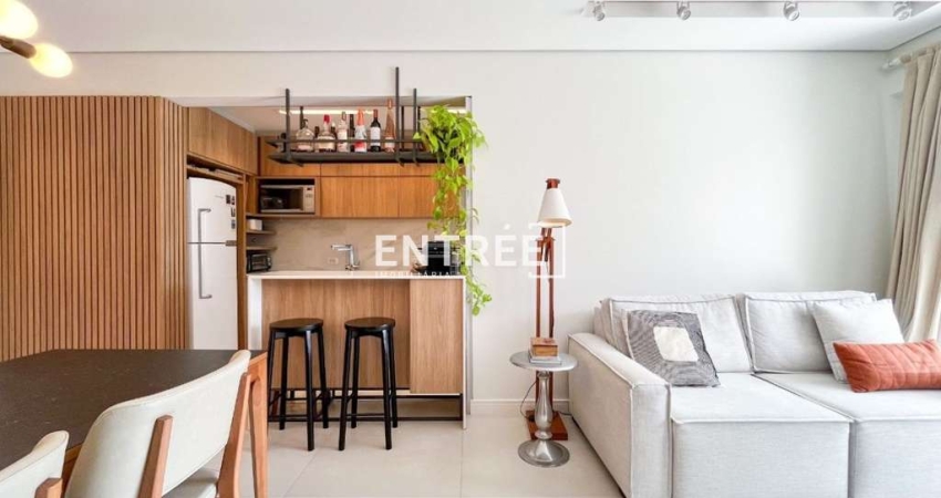 Apartamento 2 Quartos (sendo 1 Suíte) e 1 Vaga - Centro