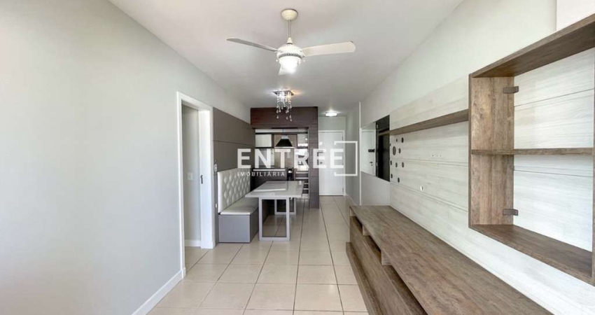 Apartamento com 3 Quartos (sendo 1 Suíte) e 2 Vagas - Centro