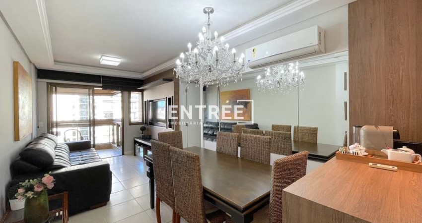 Apartamento com 3 Quartos (sendo 1 Suíte) e 2 Vagas - Centro