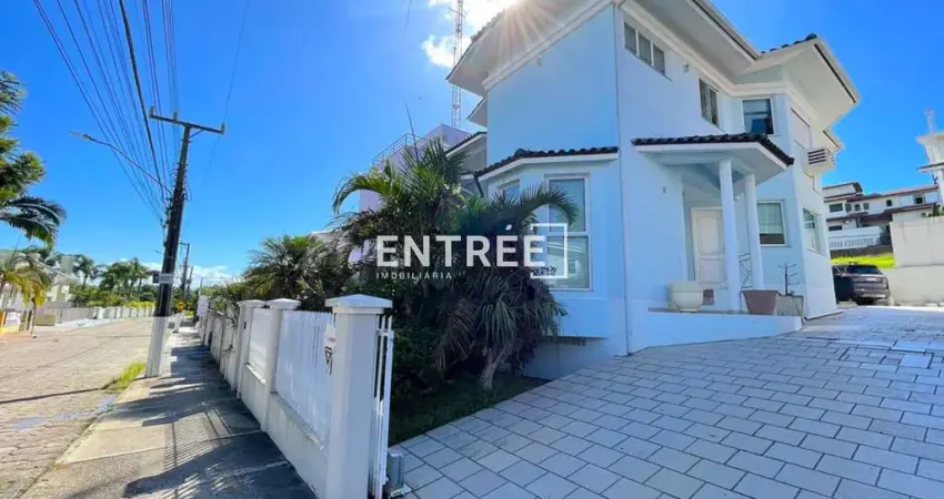 Casa 5 Quartos (sendo 2 Suítes) e 2 Vagas - João Paulo